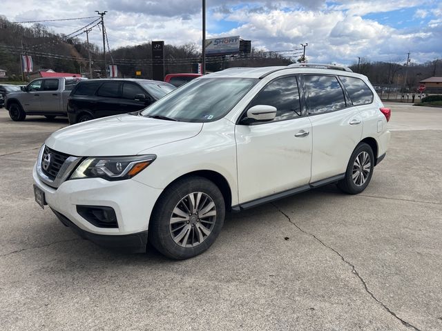 2019 Nissan Pathfinder SV