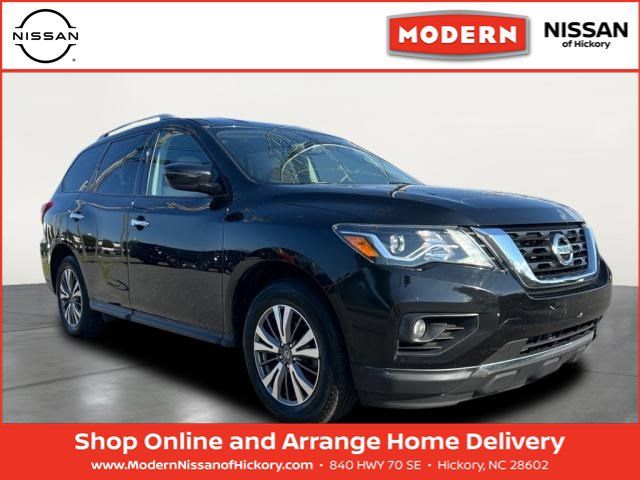 2019 Nissan Pathfinder SV