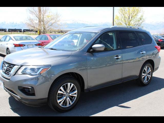 2019 Nissan Pathfinder SV