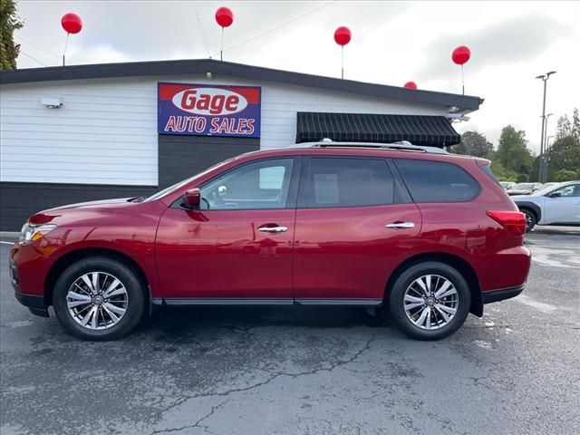 2019 Nissan Pathfinder SV