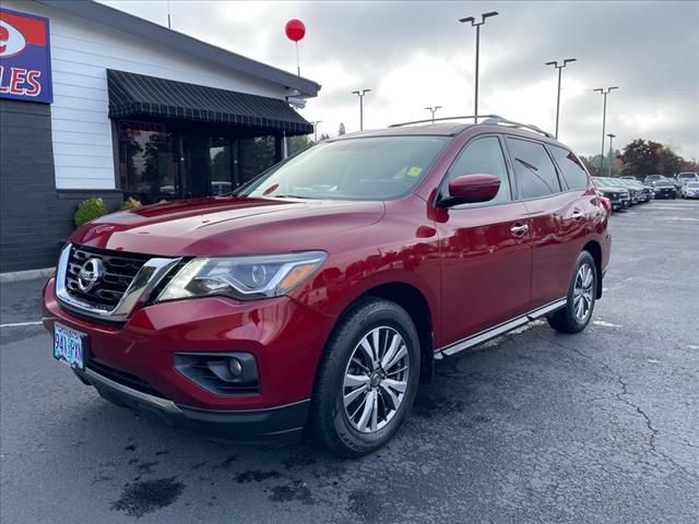 2019 Nissan Pathfinder SV