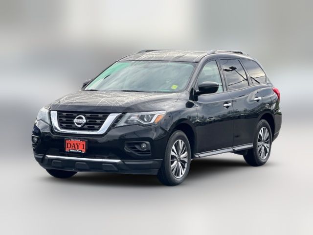 2019 Nissan Pathfinder SV