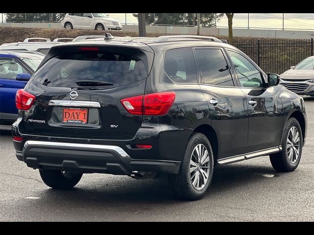 2019 Nissan Pathfinder SV