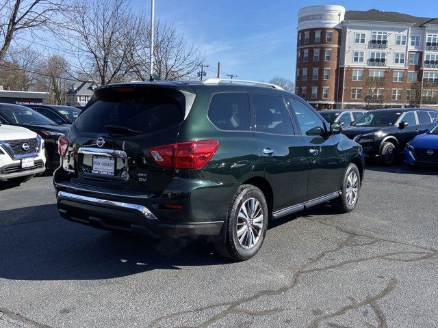 2019 Nissan Pathfinder SV