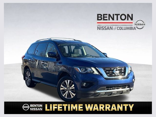 2019 Nissan Pathfinder SV