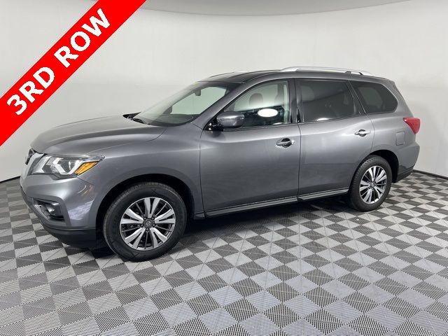 2019 Nissan Pathfinder SV