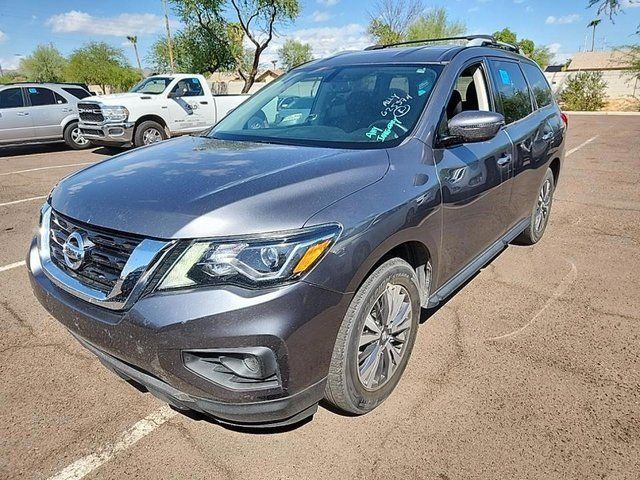 2019 Nissan Pathfinder SV