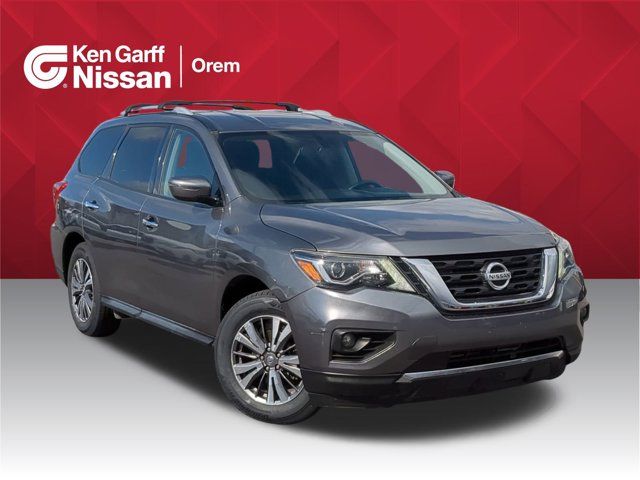 2019 Nissan Pathfinder SV