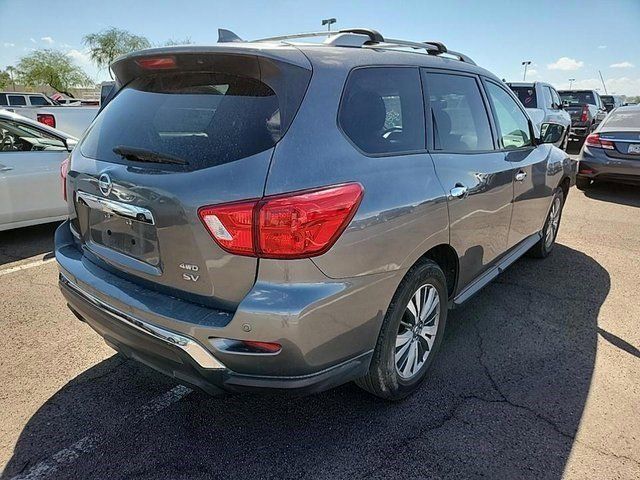 2019 Nissan Pathfinder SV