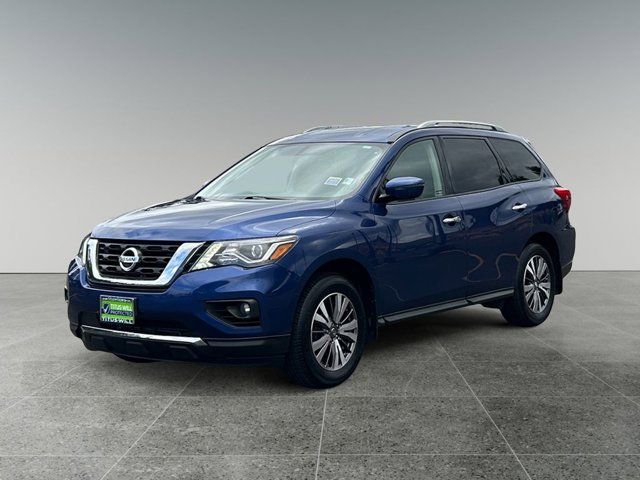 2019 Nissan Pathfinder SV