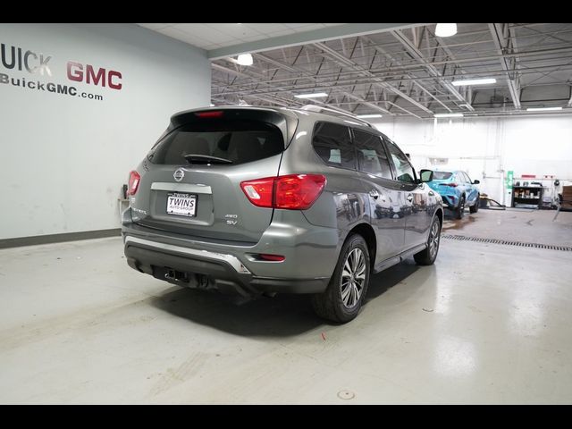 2019 Nissan Pathfinder SV