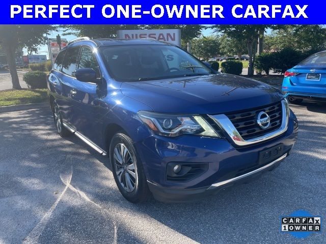 2019 Nissan Pathfinder SV