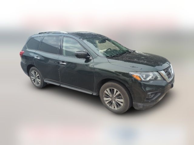 2019 Nissan Pathfinder SV