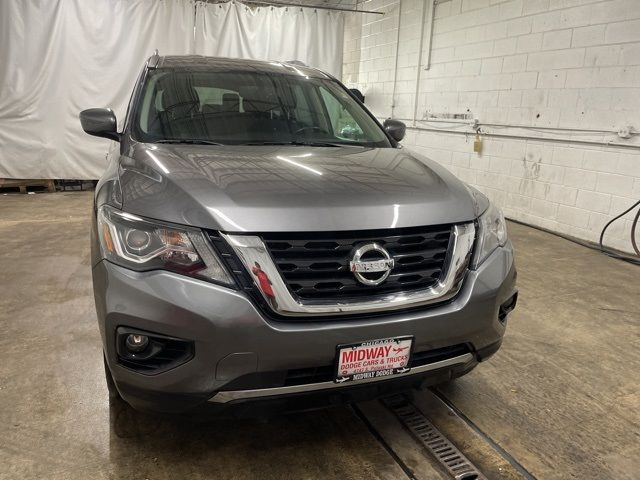 2019 Nissan Pathfinder SV