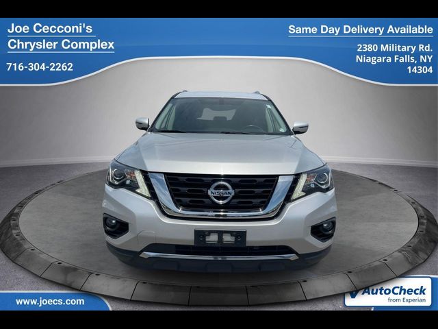 2019 Nissan Pathfinder SV