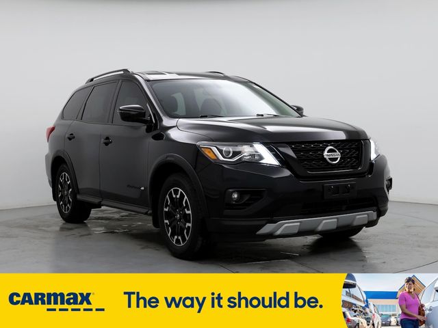 2019 Nissan Pathfinder SV