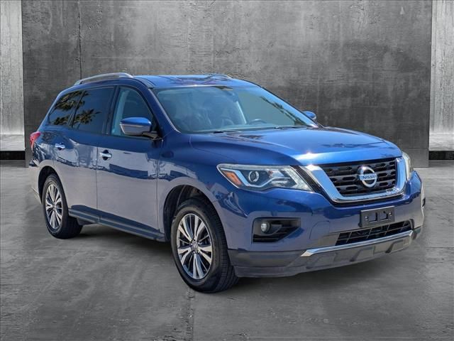 2019 Nissan Pathfinder SV