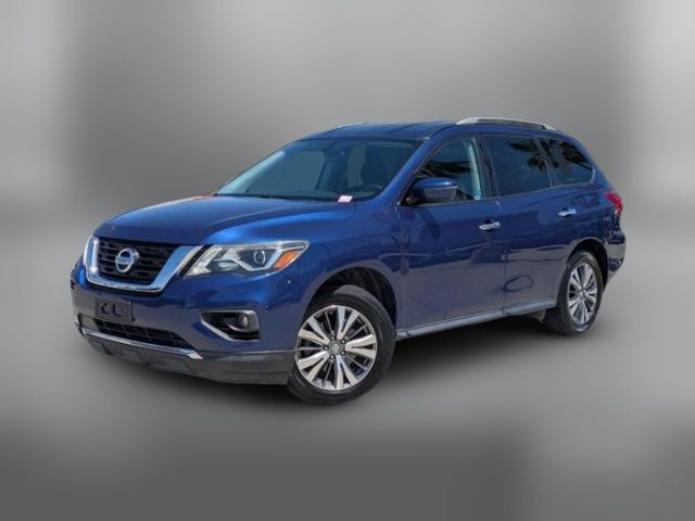 2019 Nissan Pathfinder SV