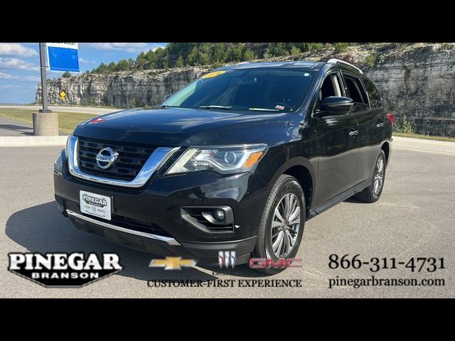 2019 Nissan Pathfinder SV