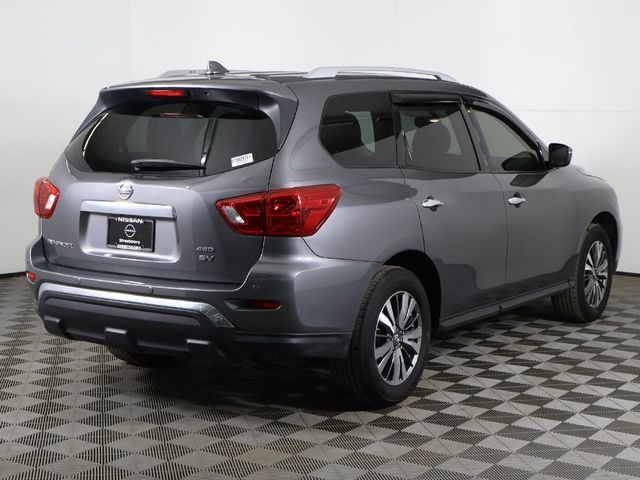 2019 Nissan Pathfinder SV