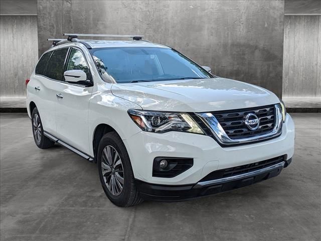 2019 Nissan Pathfinder SV