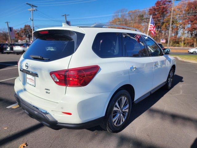 2019 Nissan Pathfinder SV