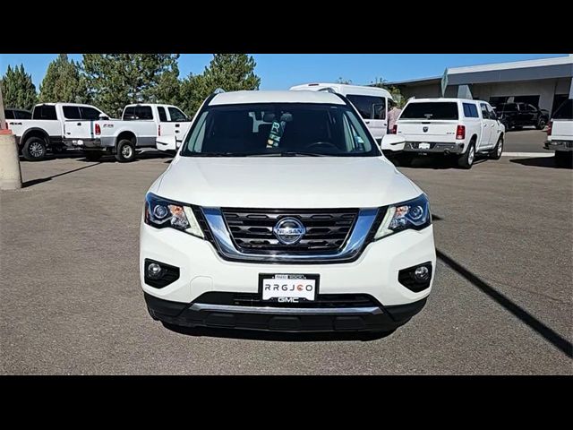 2019 Nissan Pathfinder SV