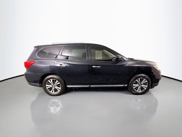 2019 Nissan Pathfinder SV