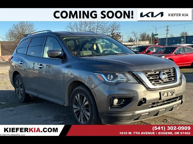 2019 Nissan Pathfinder SV