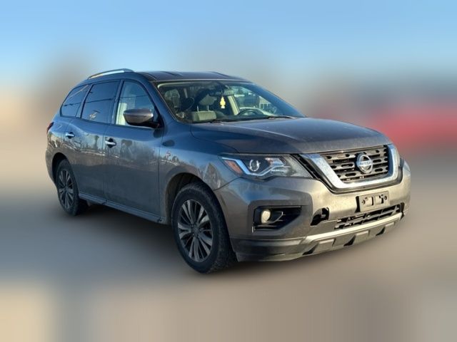 2019 Nissan Pathfinder SV