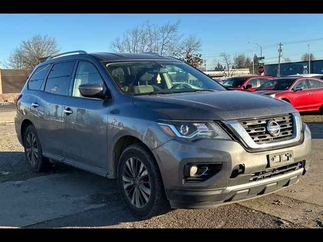 2019 Nissan Pathfinder SV