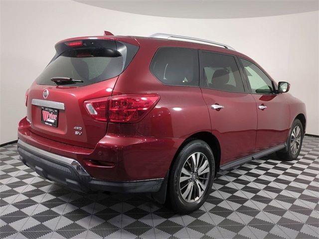 2019 Nissan Pathfinder SV