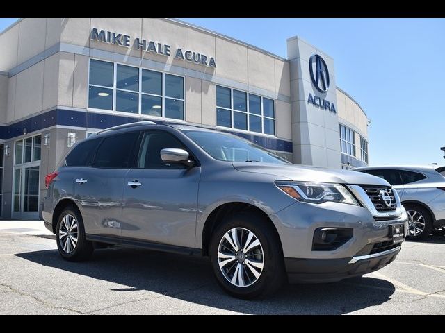 2019 Nissan Pathfinder SV