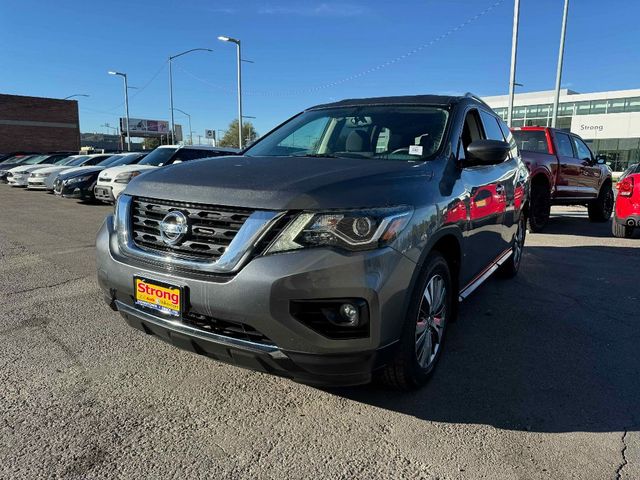 2019 Nissan Pathfinder SV