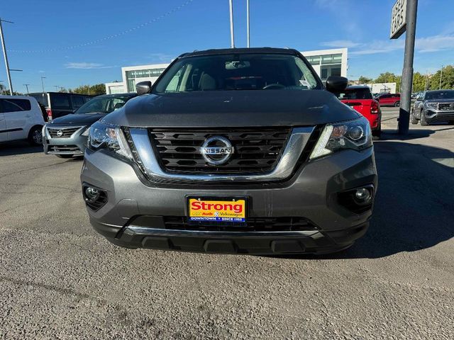 2019 Nissan Pathfinder SV