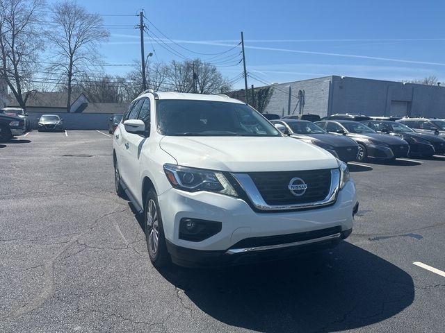 2019 Nissan Pathfinder SV