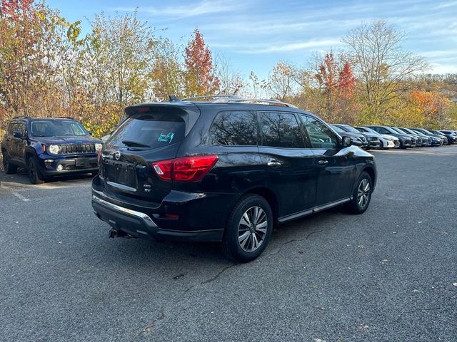 2019 Nissan Pathfinder SV