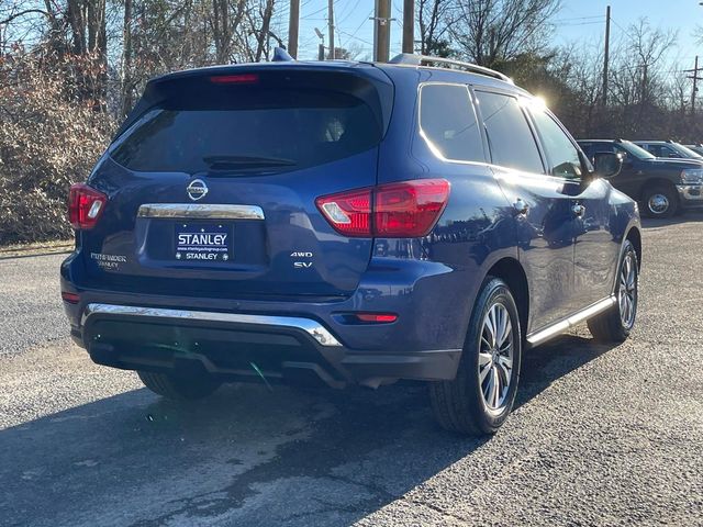 2019 Nissan Pathfinder SV