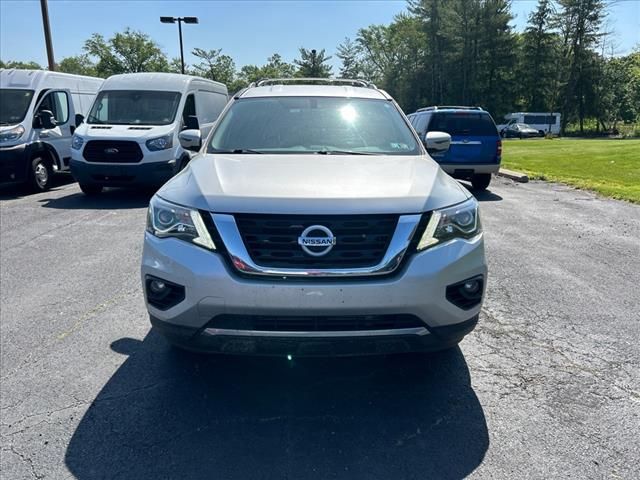 2019 Nissan Pathfinder SV