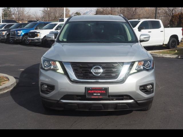 2019 Nissan Pathfinder SV