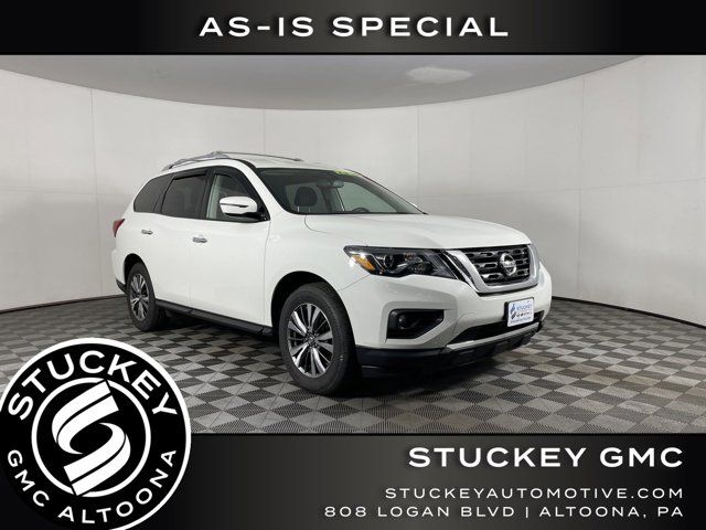 2019 Nissan Pathfinder SV