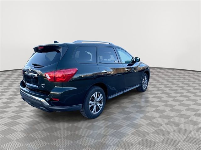 2019 Nissan Pathfinder SV