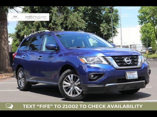 2019 Nissan Pathfinder SV