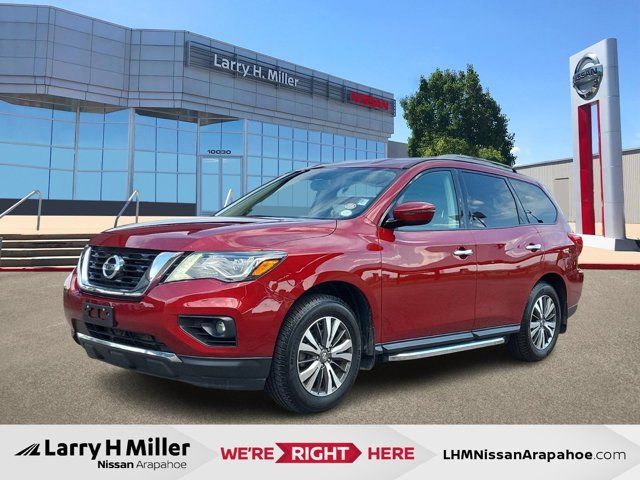 2019 Nissan Pathfinder SV