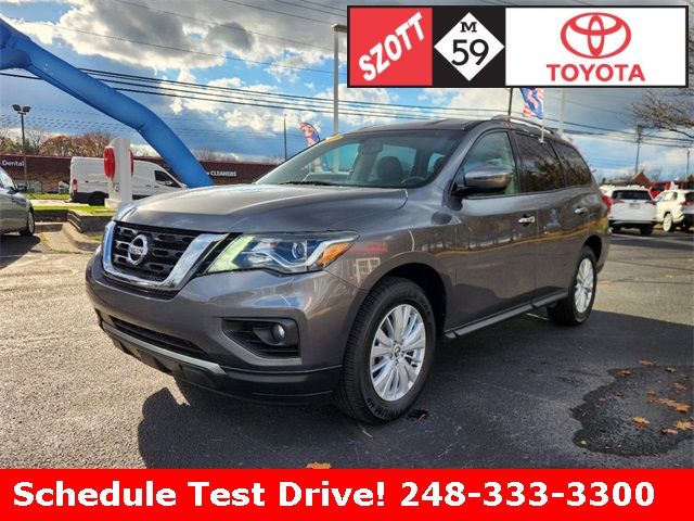 2019 Nissan Pathfinder SV