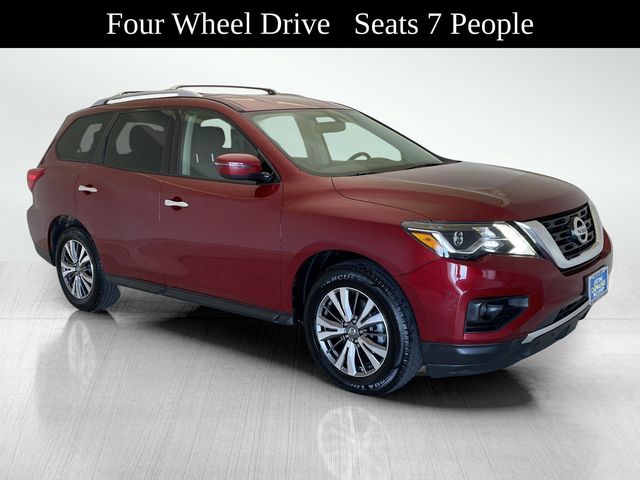 2019 Nissan Pathfinder SV