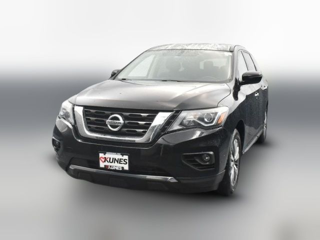 2019 Nissan Pathfinder SV