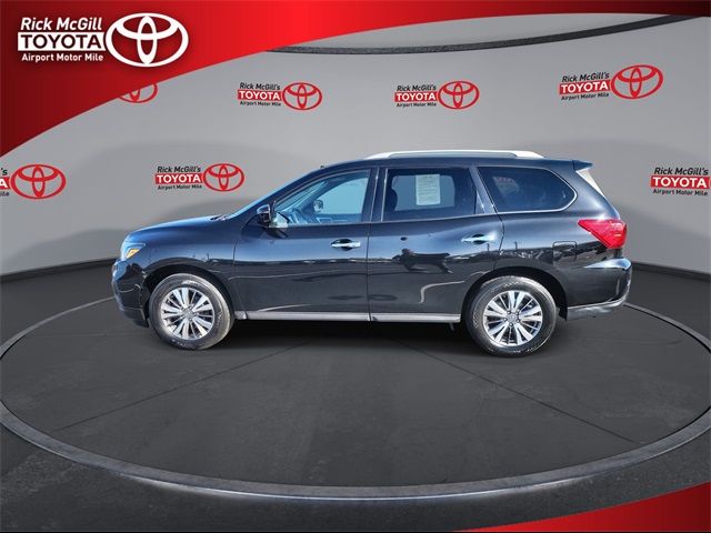 2019 Nissan Pathfinder SV