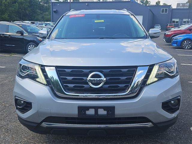 2019 Nissan Pathfinder SV