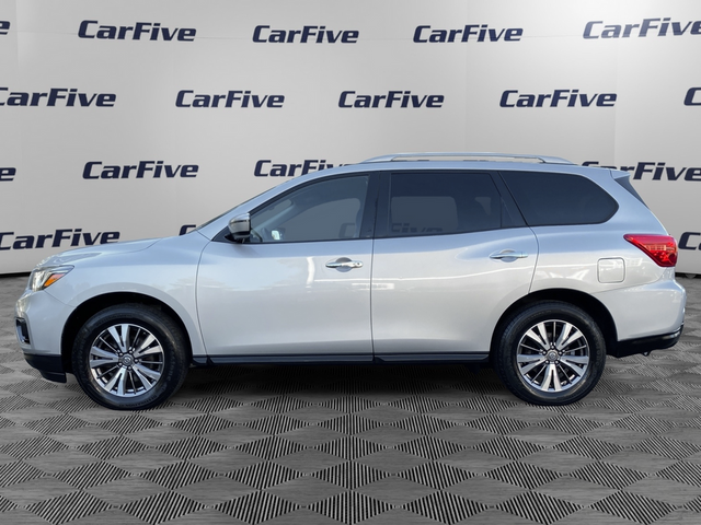 2019 Nissan Pathfinder SV